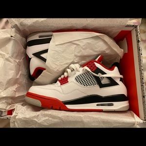 Air Jordan retro 4